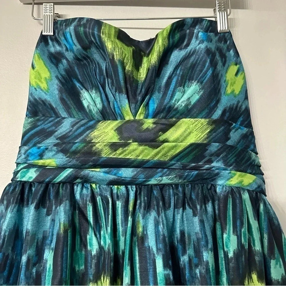Eliza J Blue and Green Strapless Party Dress With Pockets Sz 12 GUC - Picture 3 of 12